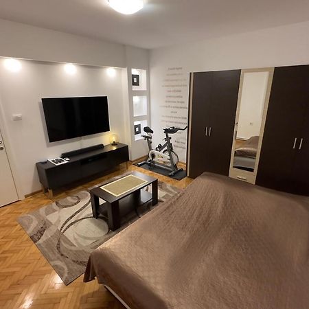 Cherrycity Apartments Belgrad Exteriör bild